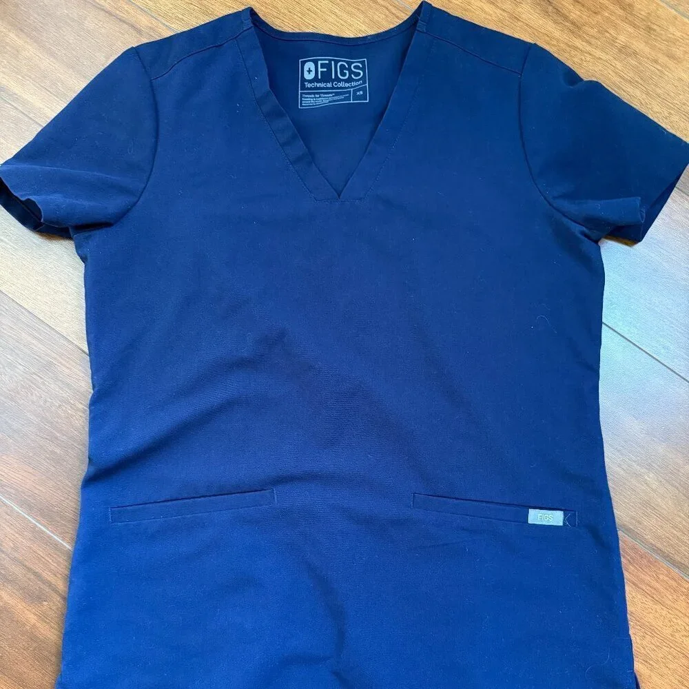 Figs Navy Scrub Top Womens XS - Picture 1 of 3